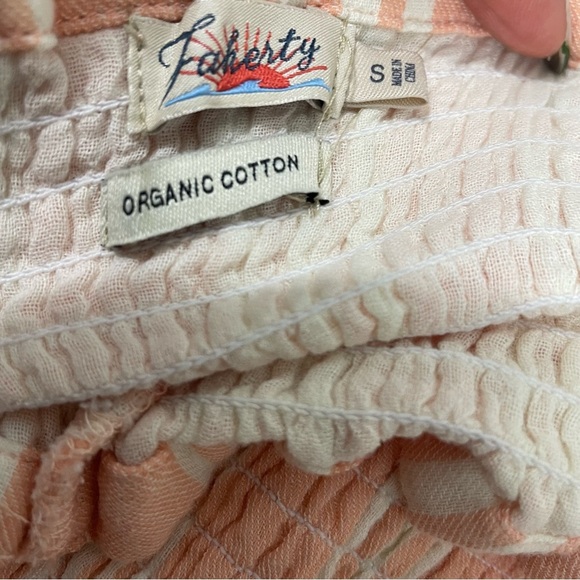 FAHERTY Dress Cotton Gauze Lakeview Smocked Sundress Size Small Striped midi - Picture 9 of 10